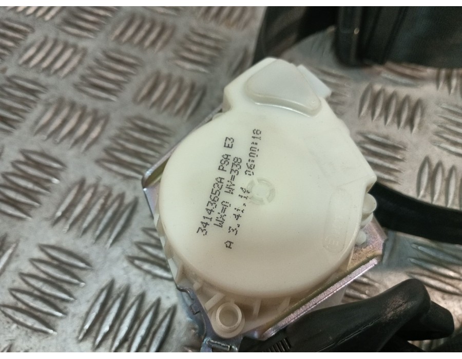 Recambio de cinturon seguridad trasero derecho para citroën c4 cactus 1.2 vti 82 referencia OEM IAM 98009738XX  