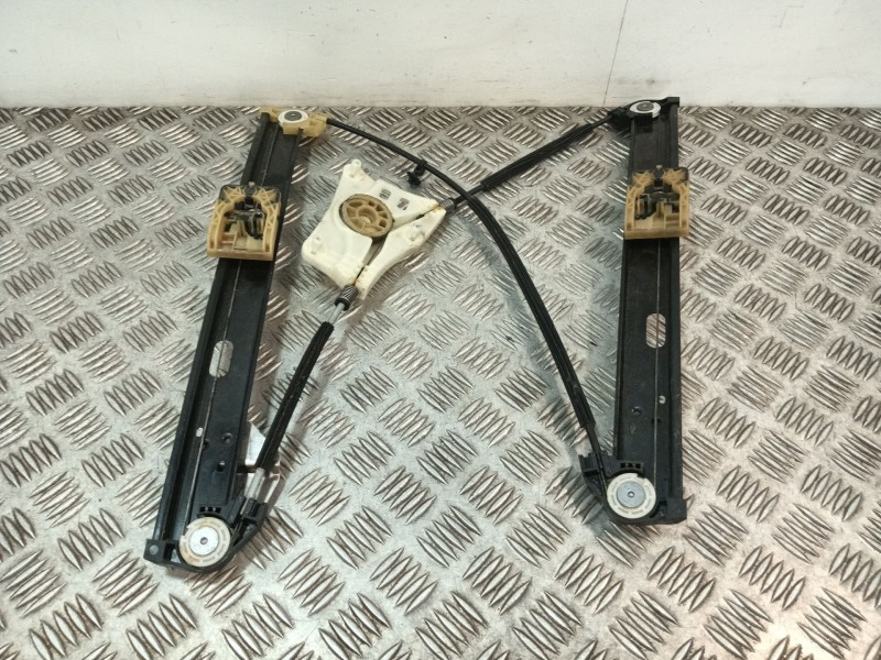 Recambio de elevalunas delantero izquierdo para seat ibiza (kj1) referencia OEM IAM 6F0837461  