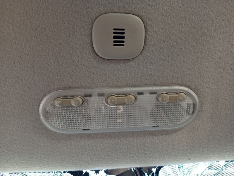 Recambio de luz interior para nissan note (e12) 1.5 dci referencia OEM IAM   