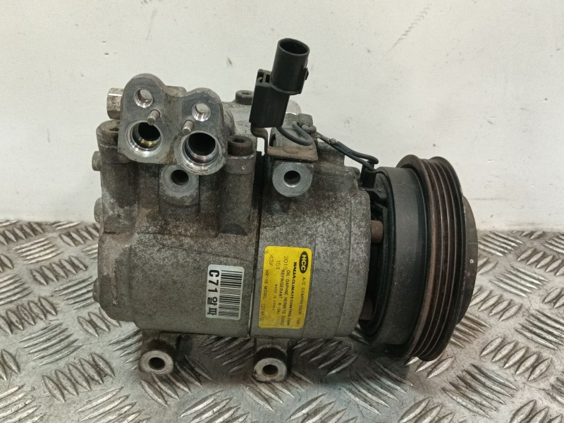 Recambio de compresor aire acondicionado para hyundai matrix (fc) 1.6 referencia OEM IAM CD1AA02 FD46XG 