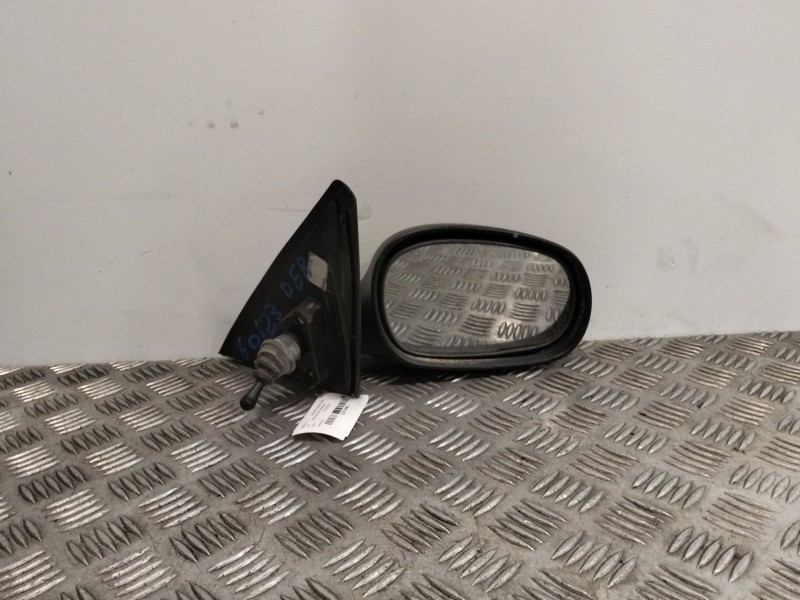 Recambio de retrovisor derecho para daewoo lanos (klat) 1.3 referencia OEM IAM E11015355  