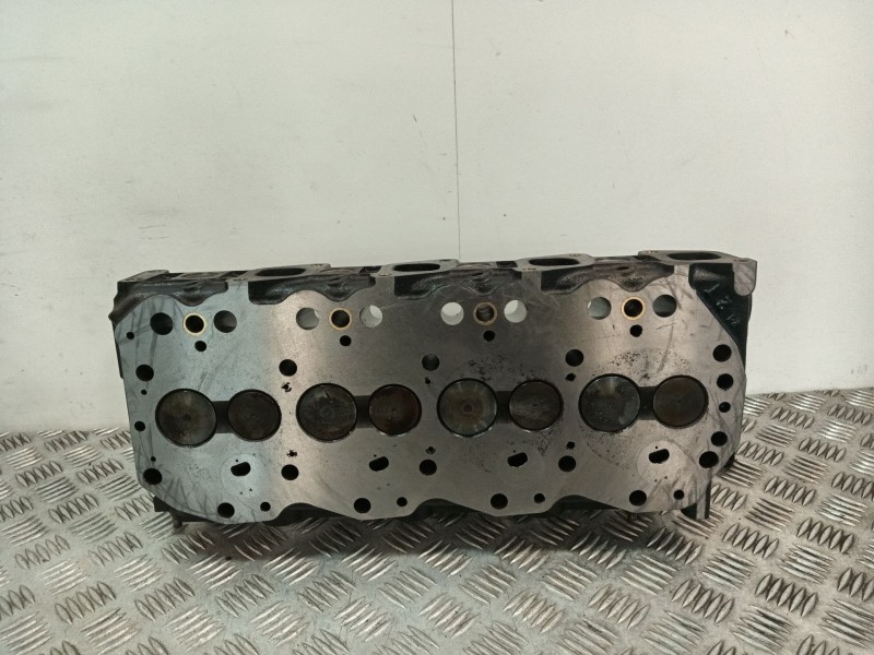 Recambio de culata para nissan terrano/terrano.ii (r20) 2.7 turbodiesel referencia OEM IAM 7F448 TD27TI 