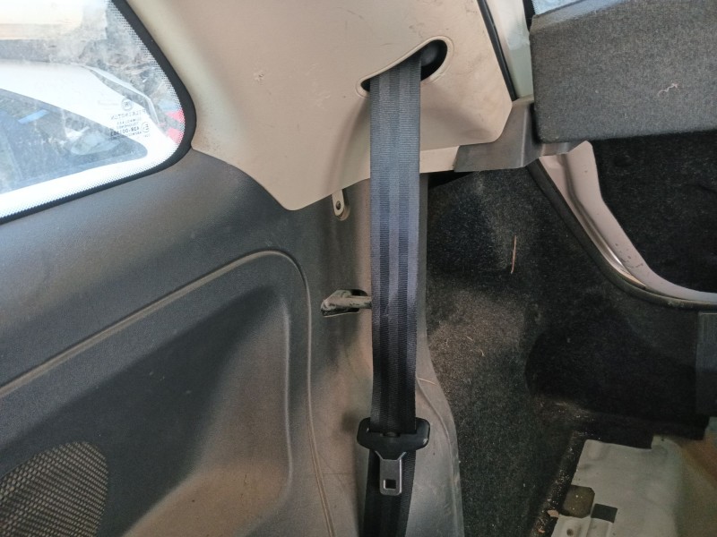 Recambio de cinturon seguridad trasero derecho para fiat 500 (312_) 1.3 d multijet (312axe1a) referencia OEM IAM 0000735451738  
