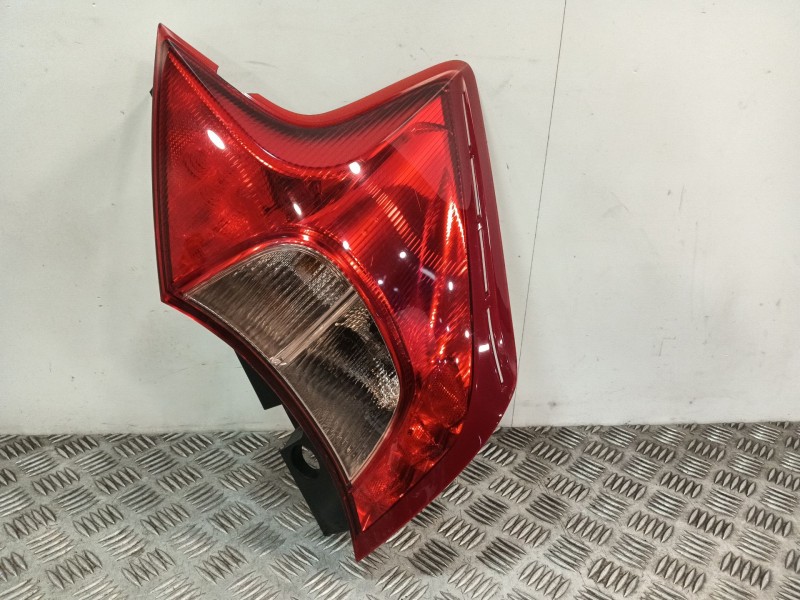 Recambio de piloto trasero derecho para nissan note (e12) 1.5 dci referencia OEM IAM 265503VA0A  