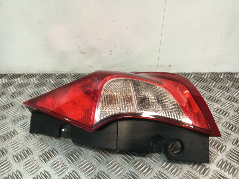 Recambio de piloto trasero derecho para nissan note (e12) 1.5 dci referencia OEM IAM 265503VA0A  