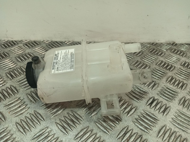 Recambio de deposito expansion para toyota c-hr (_x1_) 1.8 hybrid (zyx10_, zyx11_) referencia OEM IAM G91H0F4011 164A20T021 