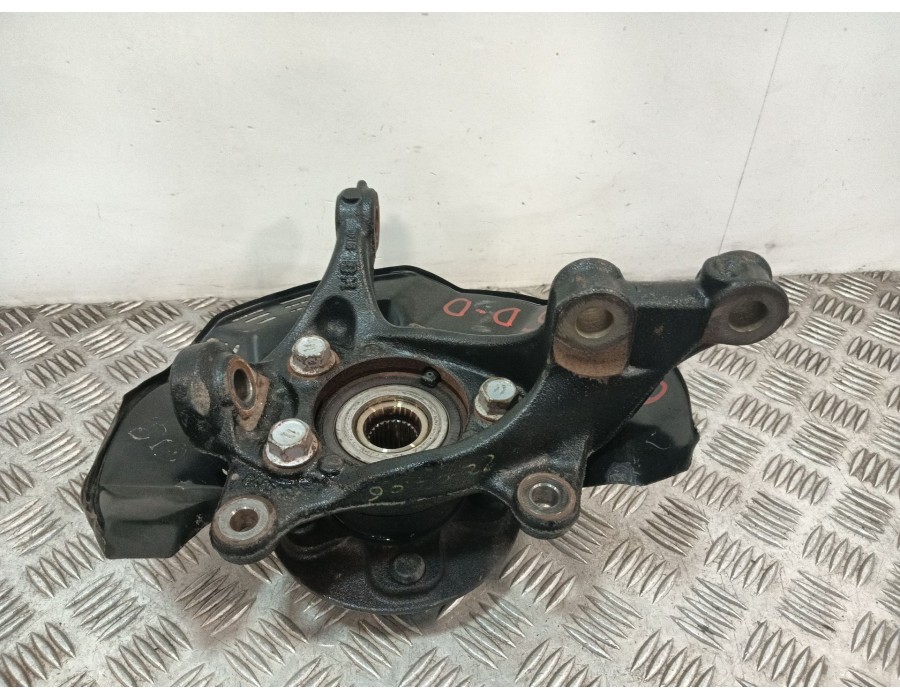 Recambio de mangueta delantera derecha para toyota c-hr (_x1_) 1.8 hybrid (zyx10_, zyx11_) referencia OEM IAM 43211F4010  