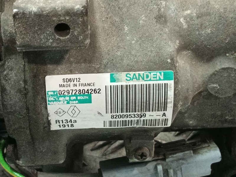 Recambio de compresor aire acondicionado para renault clio iii referencia OEM IAM 8200953359A SD6VDAF 