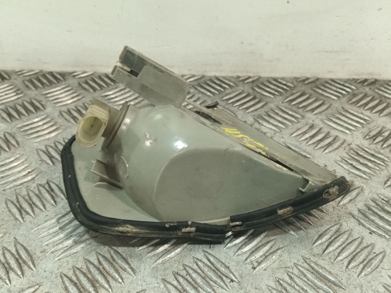 Recambio de piloto delantero izquierdo para audi a3 (8l1) 1.8 t quattro referencia OEM IAM 084411515L  