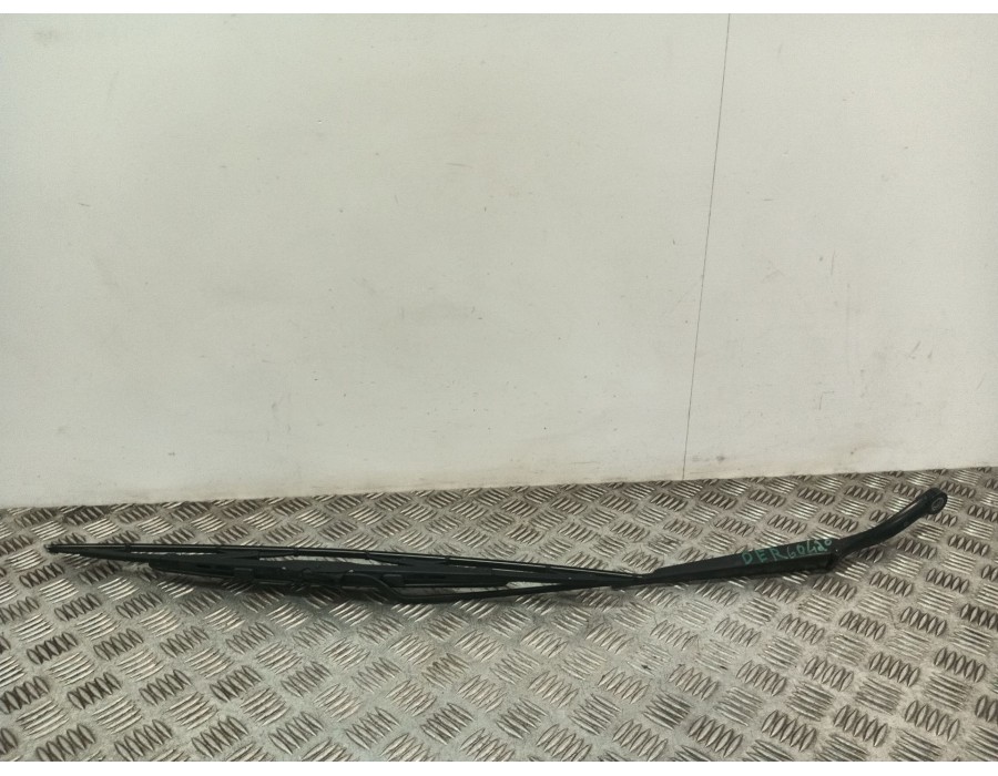 Recambio de brazo limpia delantero izquierdo para peugeot 307 (3a/c) 2.0 hdi 90 referencia OEM IAM 9649532780  