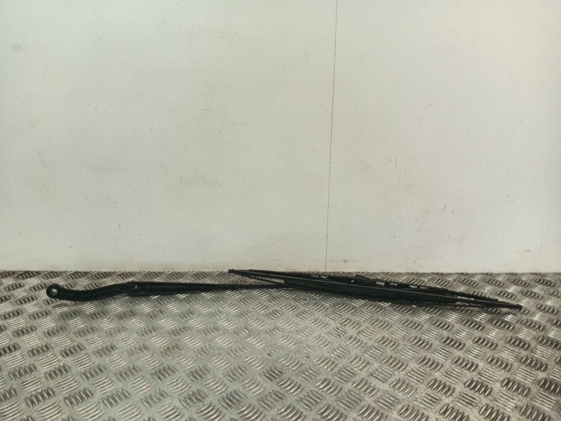 Recambio de brazo limpia delantero izquierdo para peugeot 307 (3a/c) 2.0 hdi 90 referencia OEM IAM 9649532780  