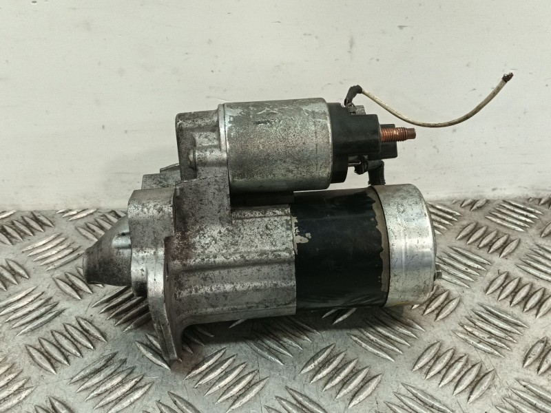 Recambio de motor arranque para renault clio iii referencia OEM IAM 8200584675B M000T87881 