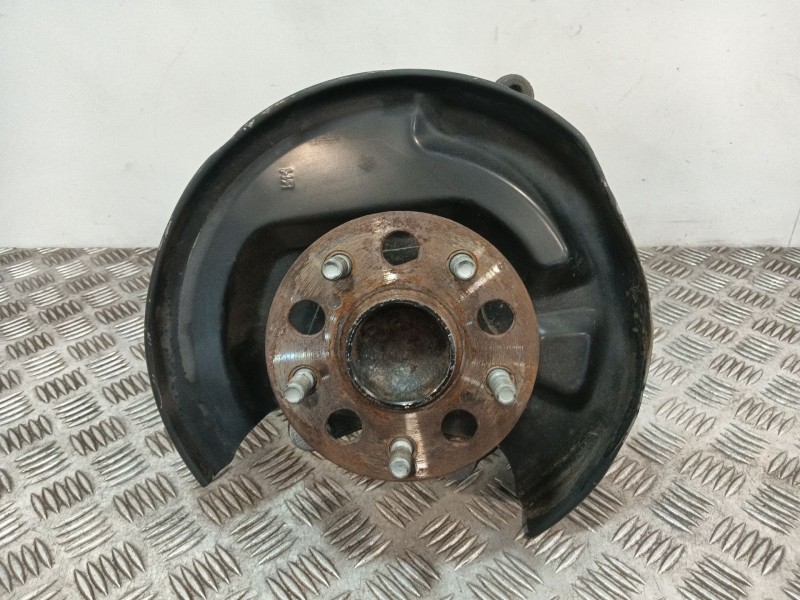 Recambio de mangueta trasera derecha para toyota c-hr (_x1_) 1.8 hybrid (zyx10_, zyx11_) referencia OEM IAM 42304F4031  
