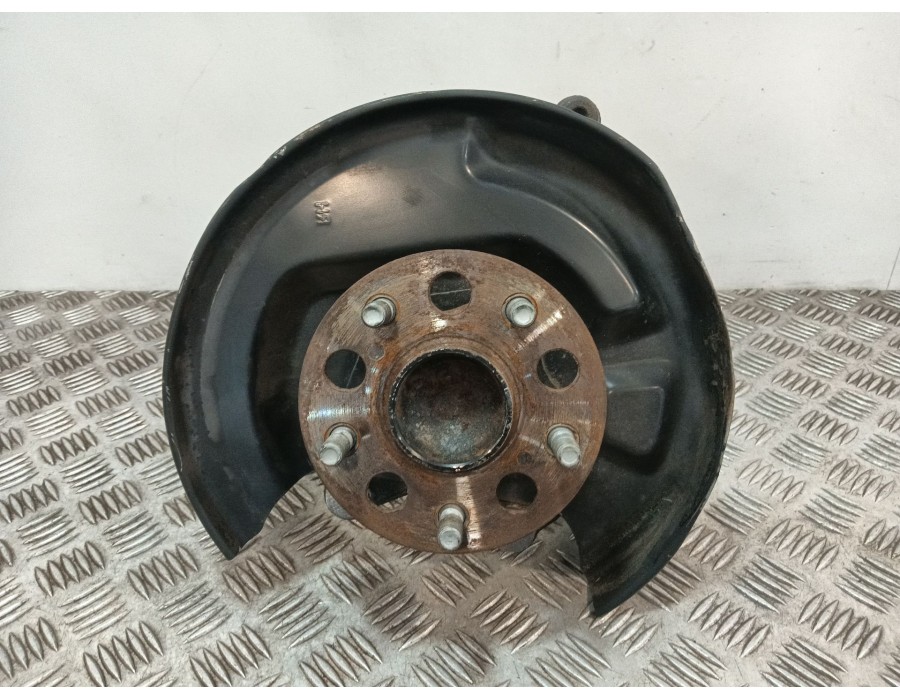 Recambio de mangueta trasera derecha para toyota c-hr (_x1_) 1.8 hybrid (zyx10_, zyx11_) referencia OEM IAM 42304F4031  