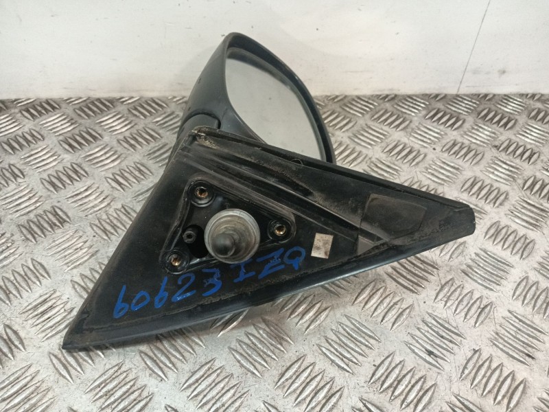 Recambio de retrovisor izquierdo para daewoo lanos (klat) 1.3 referencia OEM IAM T100BRKT  
