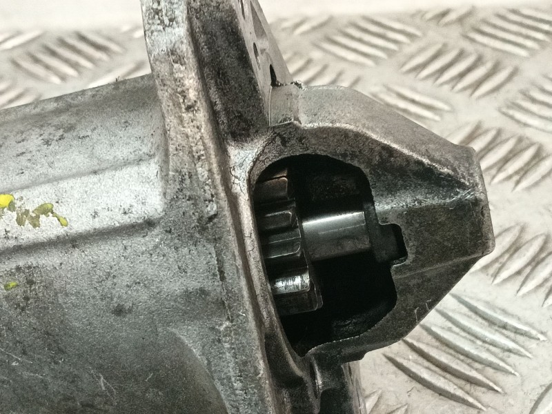 Recambio de motor arranque para renault clio iii referencia OEM IAM 8200584675B M000T87881 