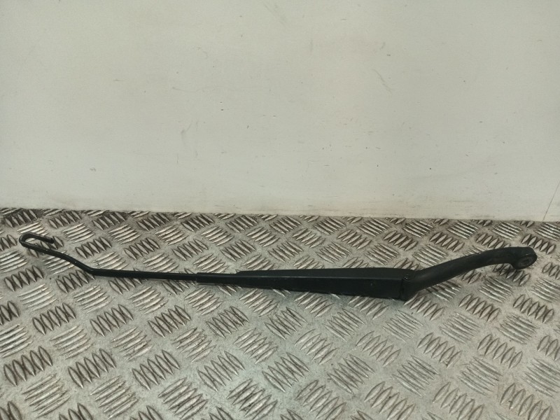 Recambio de brazo limpia delantero izquierdo para peugeot 307 (3a/c) 2.0 hdi 90 referencia OEM IAM 9634371280  