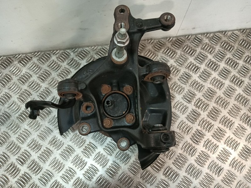 Recambio de mangueta trasera izquierda para toyota c-hr (_x1_) 1.8 hybrid (zyx10_, zyx11_) referencia OEM IAM 42305F4031  