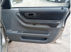 Recambio de guarnecido puerta delantera derecha para honda cr-v i (rd) 2.0 16v 4wd (rd1, rd3) referencia OEM IAM 82235S10A00  