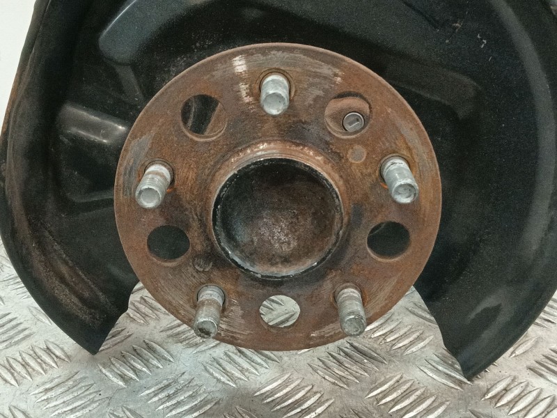Recambio de mangueta trasera izquierda para toyota c-hr (_x1_) 1.8 hybrid (zyx10_, zyx11_) referencia OEM IAM 42305F4031  