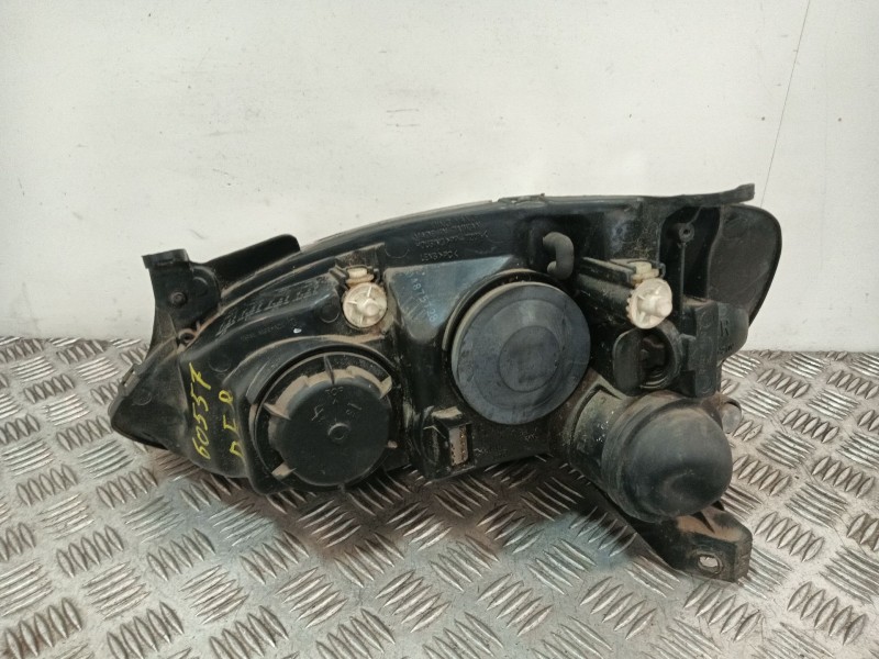 Recambio de faro derecho para opel corsa c (x01) 1.0 (f08, f68) referencia OEM IAM   