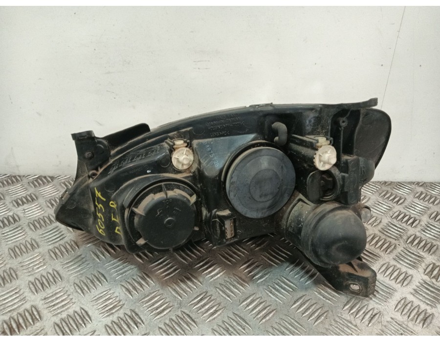 Recambio de faro derecho para opel corsa c (x01) 1.0 (f08, f68) referencia OEM IAM   
