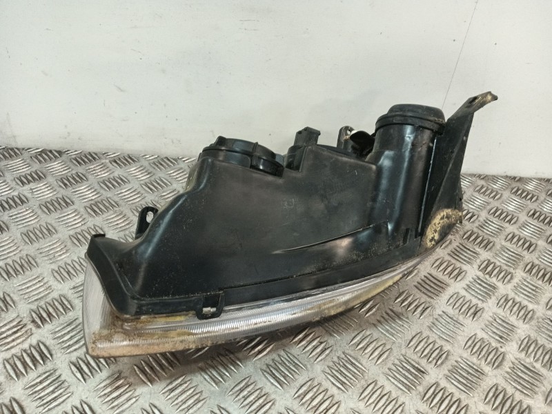 Recambio de faro derecho para opel corsa c (x01) 1.0 (f08, f68) referencia OEM IAM   