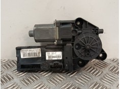 Recambio de motor elevalunas delantero izquierdo para renault scenic iii 1.2 16v referencia OEM IAM 807311050R 969202200 9159522