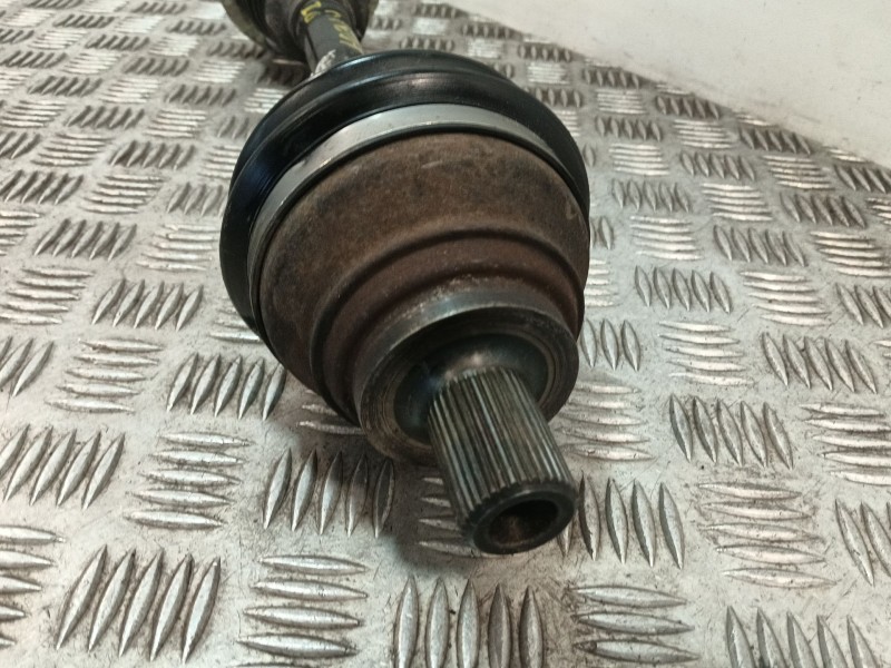 Recambio de transmision delantera izquierda para volkswagen passat b6 (3c2) 2.0 tdi 16v referencia OEM IAM 1K0407271BJ 1J0407285