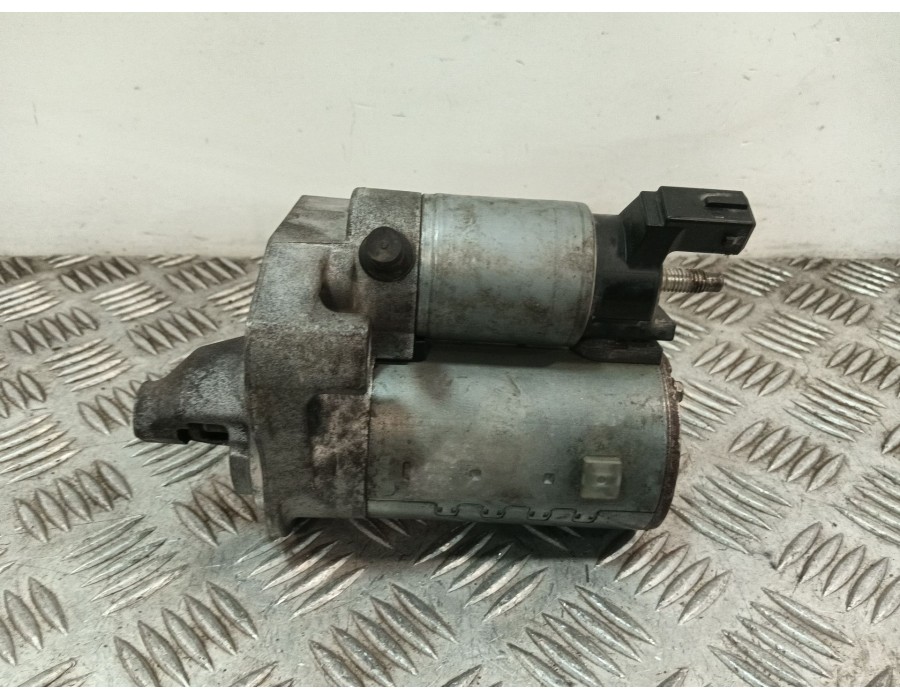 Recambio de motor arranque para citroën c4 cactus 1.2 vti 82 referencia OEM IAM 1608064680 9688477380 