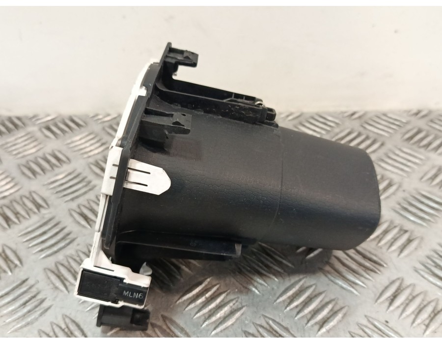 Recambio de moldura para toyota c-hr (_x1_) 1.8 hybrid (zyx10_, zyx11_) referencia OEM IAM 55619F4010 55615F4010 5547510130