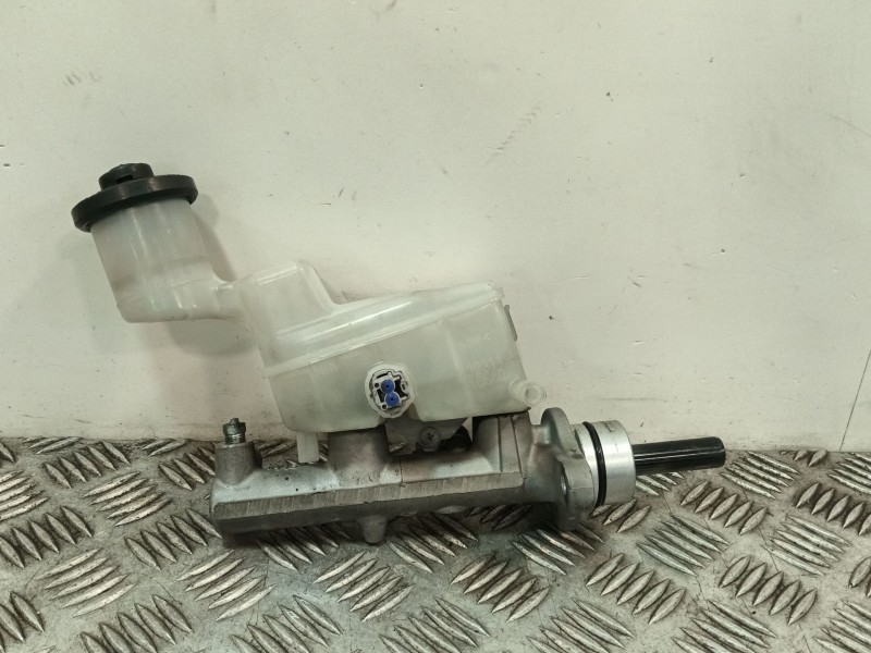 Recambio de bomba freno para toyota rav 4 (a2) 2.0 turbodiesel cat referencia OEM IAM 13231110680  