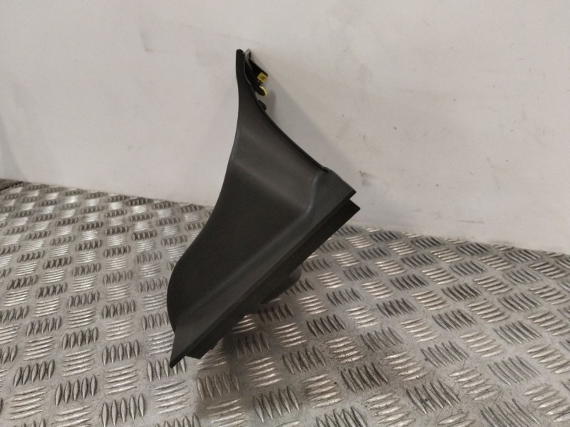 Recambio de moldura para citroën c4 cactus 1.2 vti 82 referencia OEM IAM 9800189477  