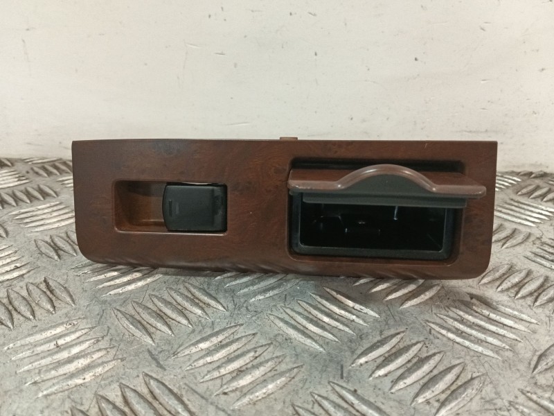 Recambio de mando elevalunas trasero derecho para nissan pathfinder (r51) 2.5 dci xe referencia OEM IAM 82960EB360  