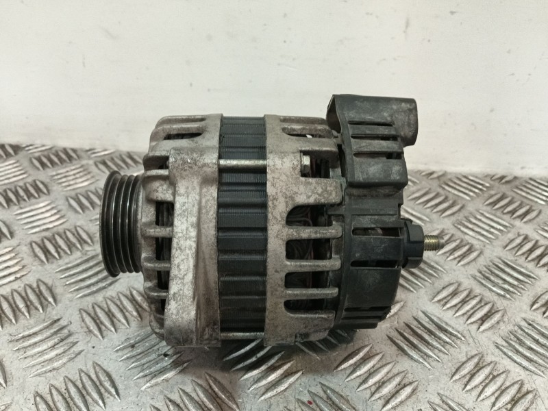 Recambio de alternador para kia picanto i (sa) 1.1 referencia OEM IAM 2655517  
