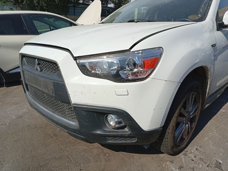 Recambio de paragolpes delantero para mitsubishi asx (ga_w_) 1.8 di-d (ga6w) referencia OEM IAM 6400D427  