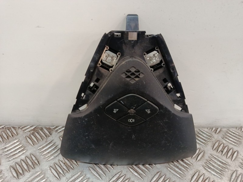 Recambio de luz interior para toyota c-hr (_x1_) 1.8 hybrid (zyx10_, zyx11_) referencia OEM IAM 81260F4060  
