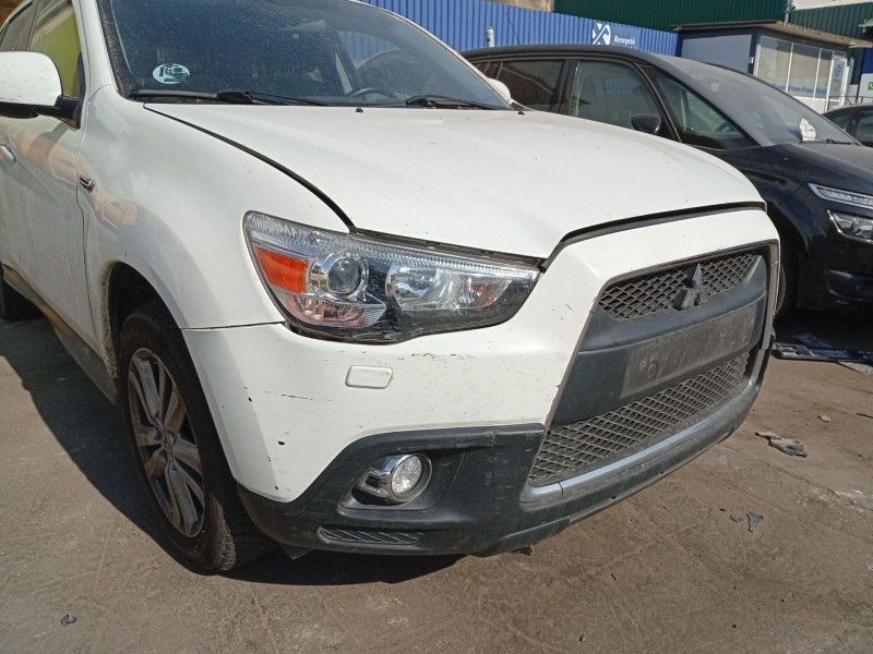 Recambio de paragolpes delantero para mitsubishi asx (ga_w_) 1.8 di-d (ga6w) referencia OEM IAM 6400D427  