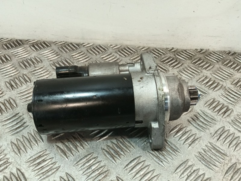 Recambio de motor arranque para volkswagen polo iv (9n_, 9a_) 1.4 tdi referencia OEM IAM 1005831344  