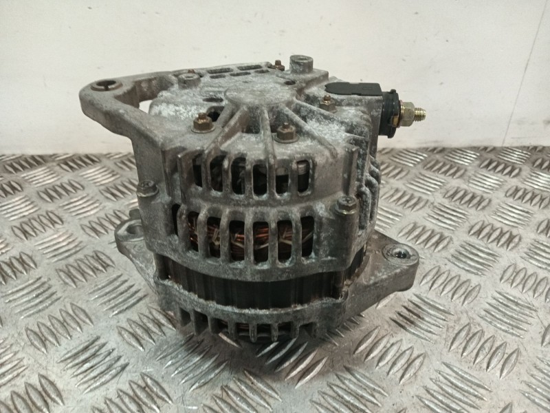 Recambio de alternador para nissan almera ii hatchback (n16) 1.5 referencia OEM IAM 23100BU010  