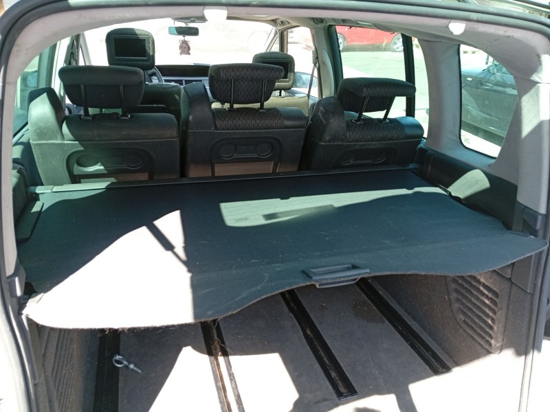 Recambio de bandeja trasera para renault espace iv (jk0/1_) 2.2 dci (jk0h) referencia OEM IAM 7701058631 7701054433 