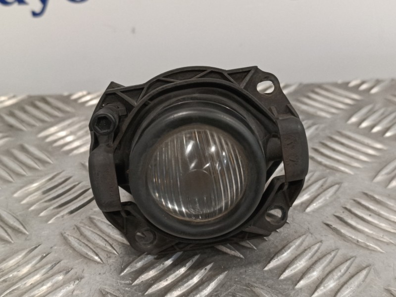 Recambio de faro antiniebla derecho para bmw x3 (e83) 3.0 turbodiesel referencia OEM IAM 6230100000  3416773