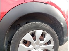 Recambio de paso de rueda trasero izquierdo para citroën c4 cactus 1.2 vti 82 referencia OEM IAM 9801624380  