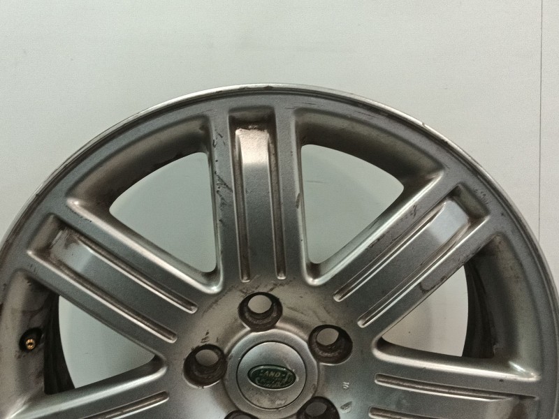 Recambio de llanta para land rover freelander referencia OEM IAM RRC502640HNH  