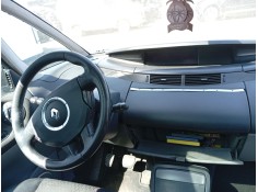 Recambio de caja reles / fusibles para renault espace iv (jk0/1_) 2.2 dci (jk0h) referencia OEM IAM 8200064071  