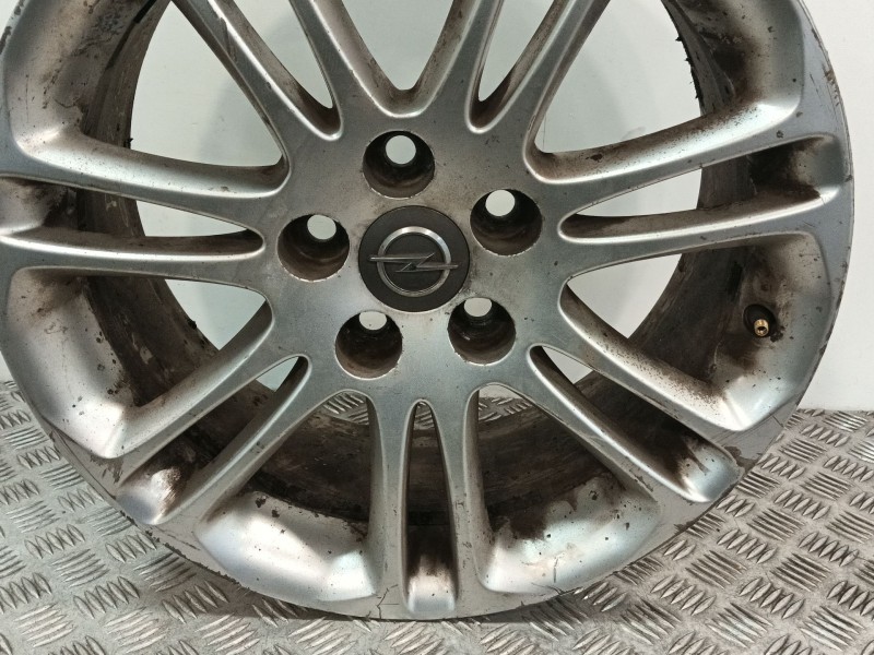 Recambio de llanta para opel insignia sports tourer referencia OEM IAM 13239885  