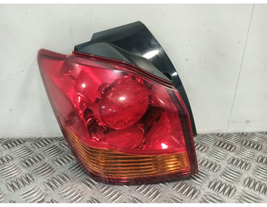 Recambio de piloto trasero izquierdo para mitsubishi asx (ga_w_) 1.8 di-d (ga6w) referencia OEM IAM 8330B193  