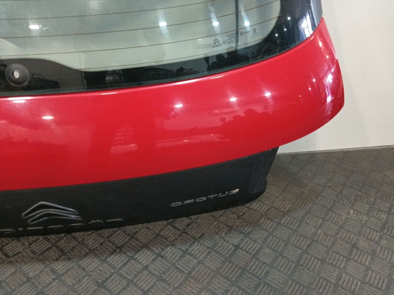 Recambio de porton trasero para citroën c4 cactus 1.2 vti 82 referencia OEM IAM 9800805380  