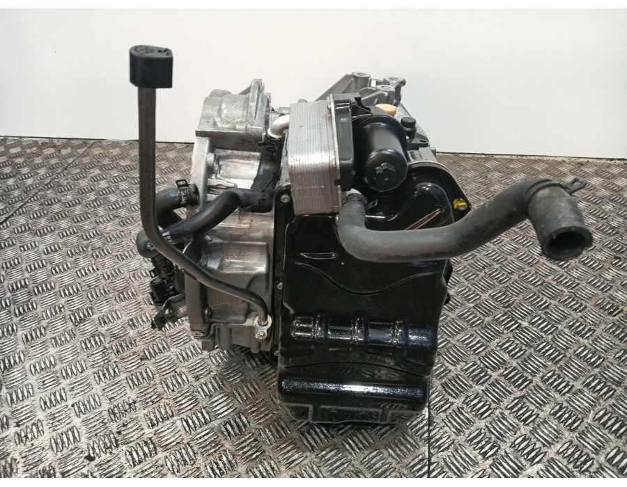 Recambio de caja cambios para mercedes-benz clase a (w176) a 180 (176.042) referencia OEM IAM 246370890228 246370800187 