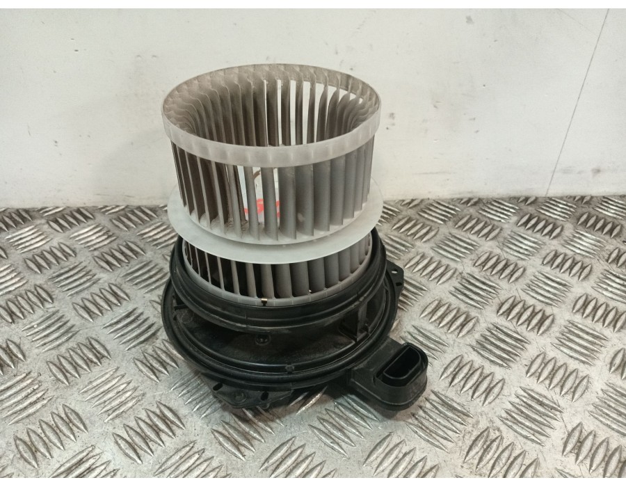 Recambio de motor calefaccion para toyota c-hr (_x1_) 1.8 hybrid (zyx10_, zyx11_) referencia OEM IAM 87103F4020  